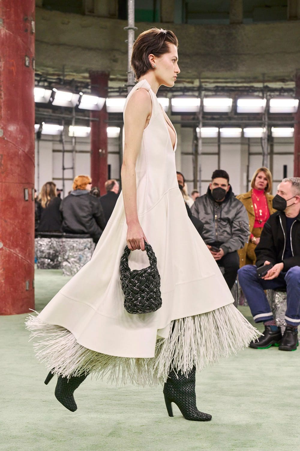 Bottega Veneta 2022-2023 秋冬米兰 Runway 杂志