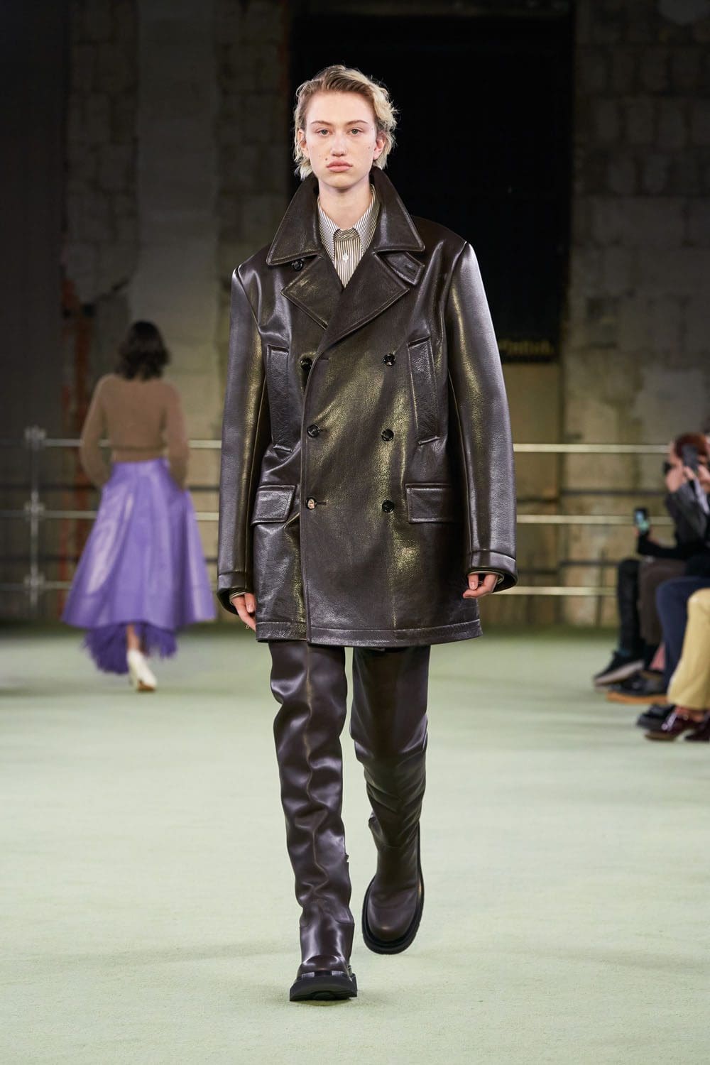 Bottega Veneta 2022-2023 秋冬米兰 Runway 杂志