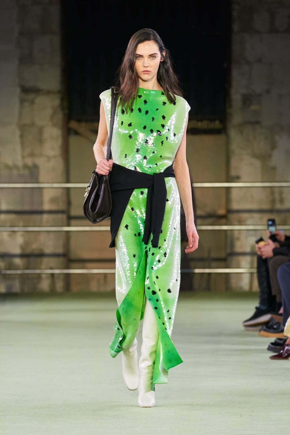 Bottega Veneta 2022-2023 秋冬米兰 Runway 杂志