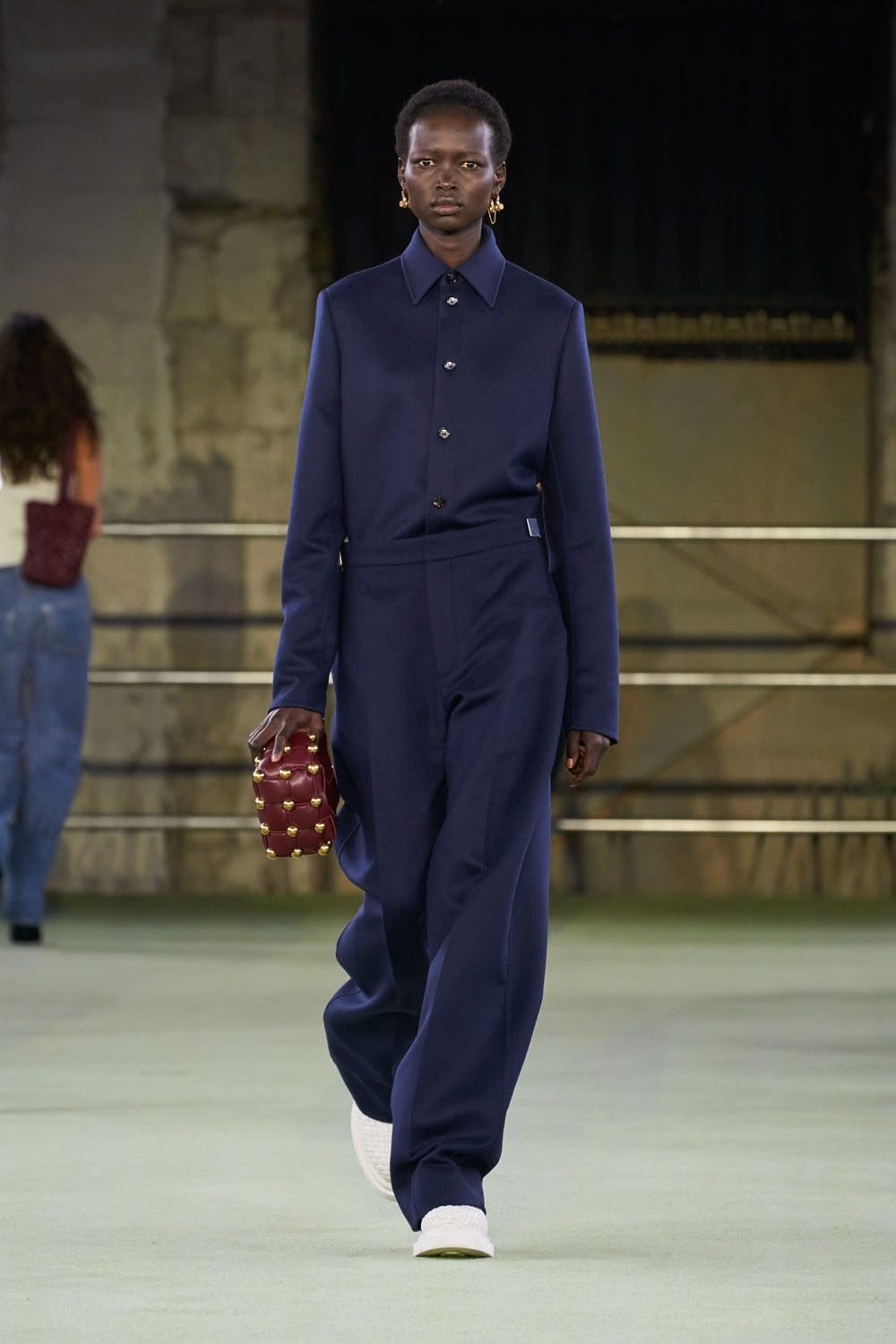 Bottega Veneta 2022-2023 秋冬米兰 Runway 杂志