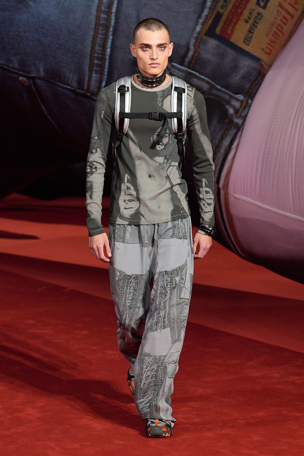 Diesel Outono Inverno 2022-2023 Milão Runway revista