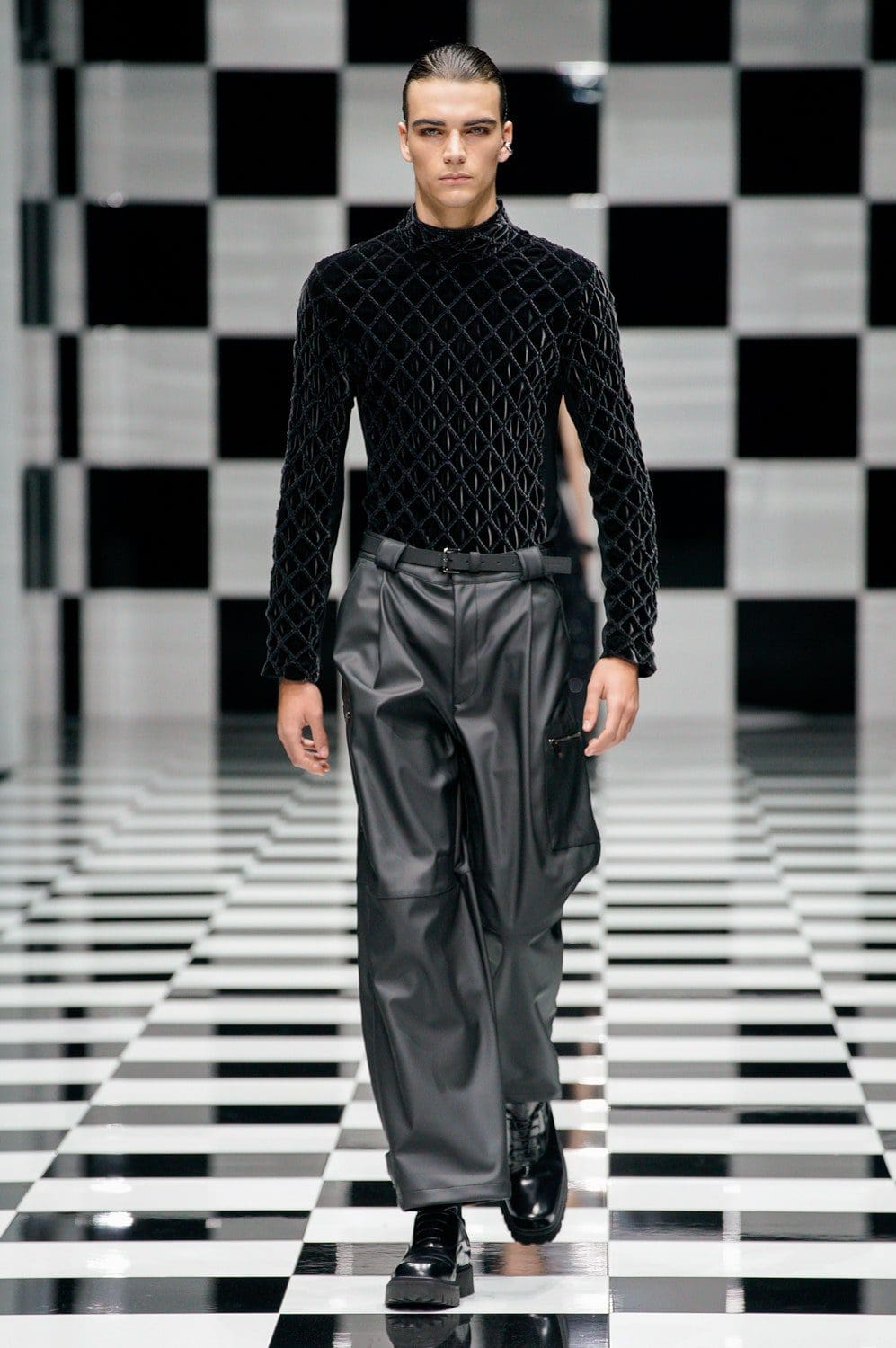 Emporio Armani Otoño Invierno 2022-2023 Milán Runway Revista