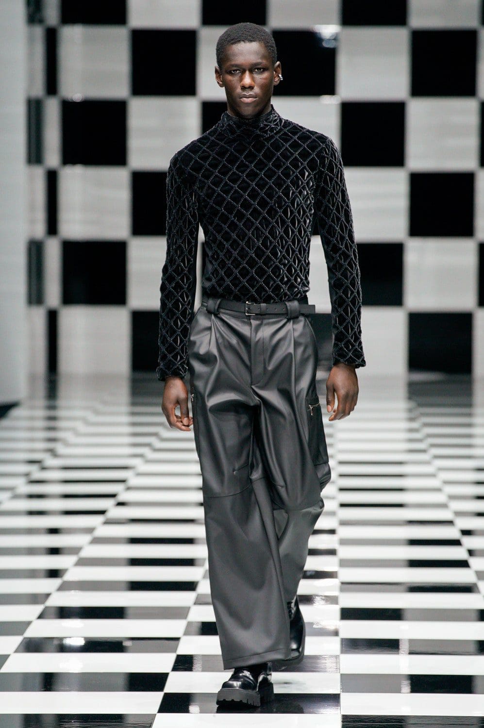 Emporio Armani Otoño Invierno 2022-2023 Milán Runway Revista
