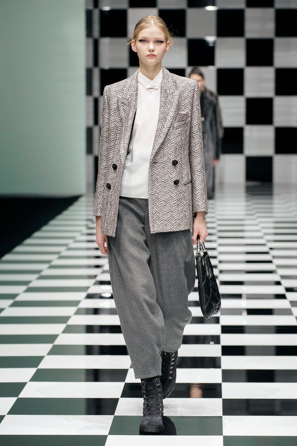 Emporio Armani Otoño Invierno 2022-2023 Milán Runway Revista