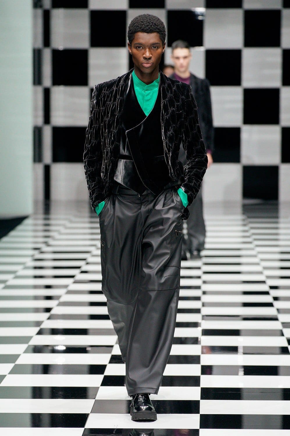 Emporio Armani Otoño Invierno 2022-2023 Milán Runway Revista