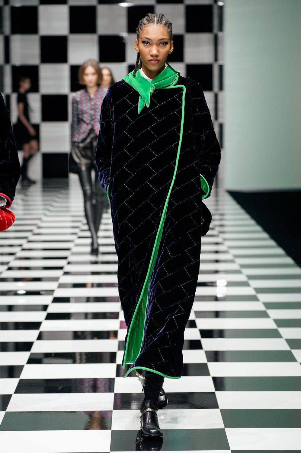 Emporio Armani Otoño Invierno 2022-2023 Milán Runway Revista