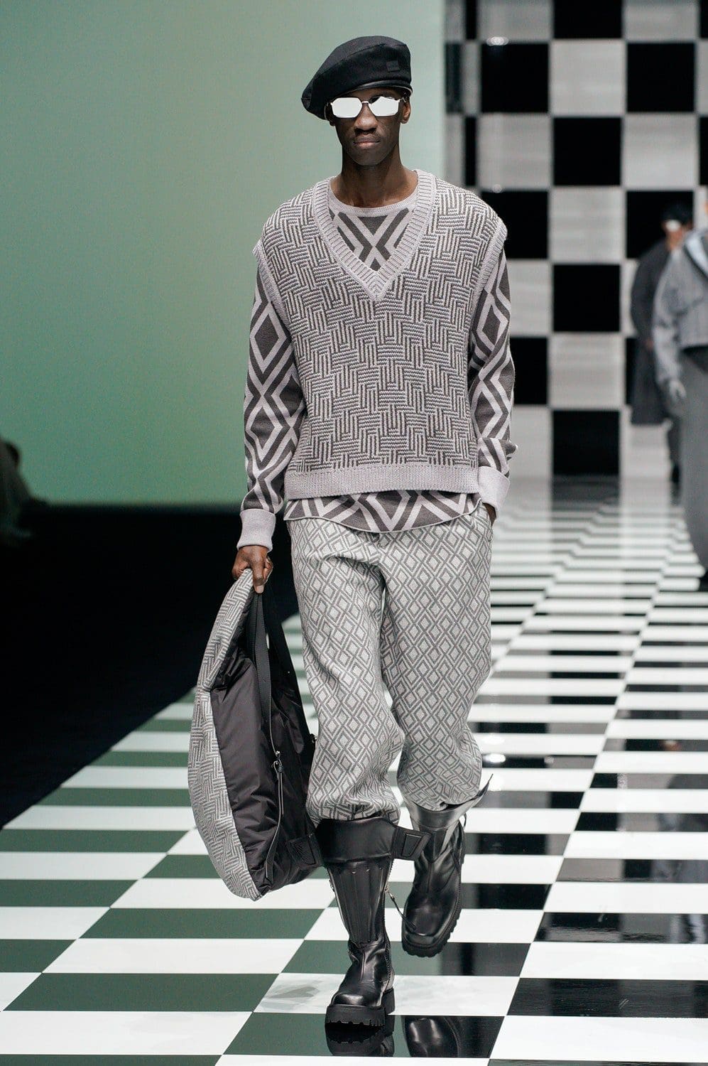 Emporio Armani Otoño Invierno 2022-2023 Milán Runway Revista