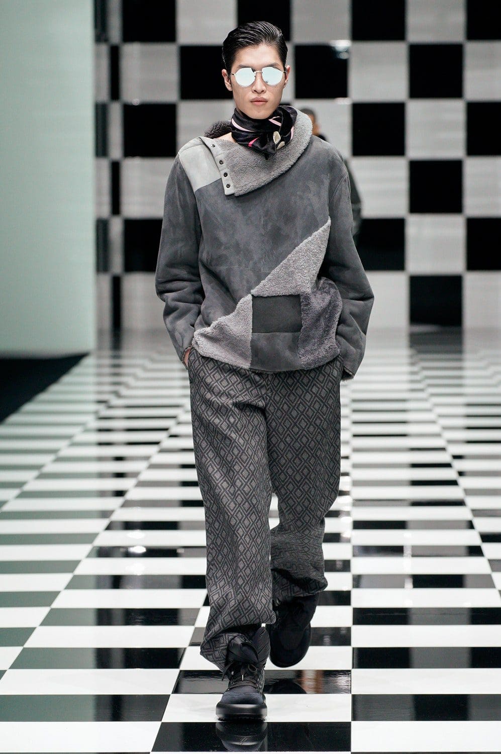 Emporio Armani Otoño Invierno 2022-2023 Milán Runway Revista