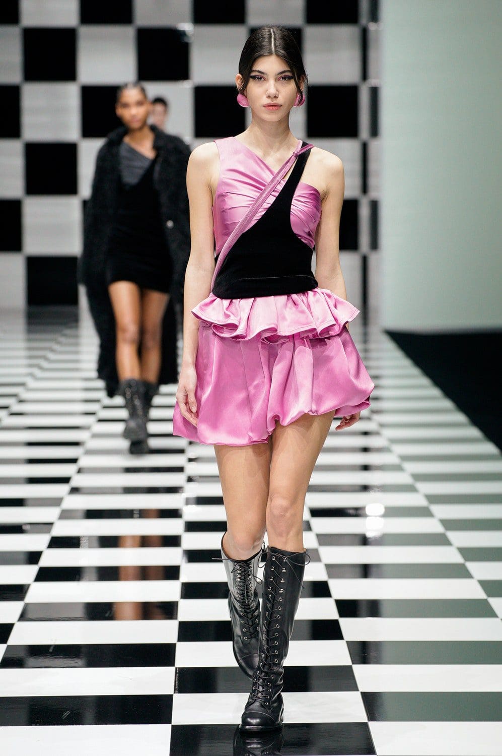 Emporio Armani Otoño Invierno 2022-2023 Milán Runway Revista
