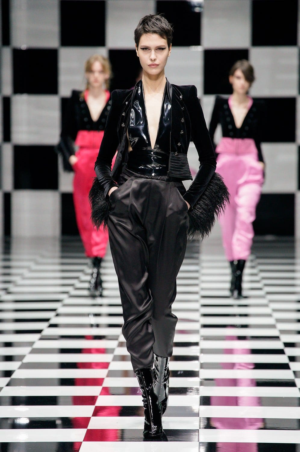 Emporio Armani Otoño Invierno 2022-2023 Milán Runway Revista