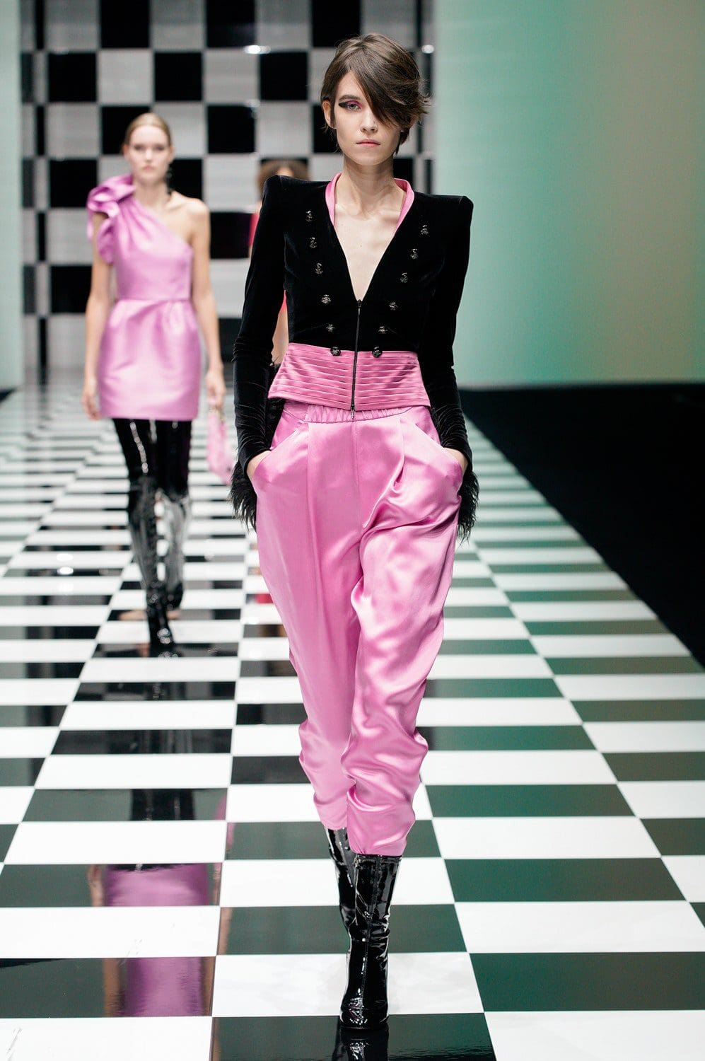 Emporio Armani Otoño Invierno 2022-2023 Milán Runway Revista