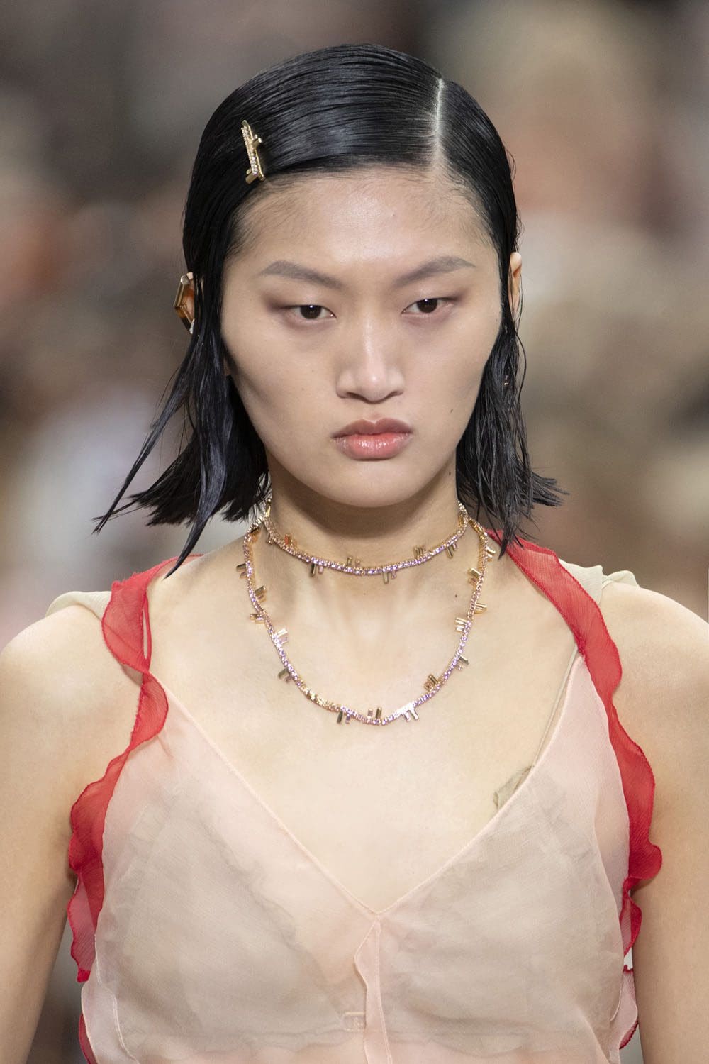 Fendi 2022-2023 秋冬特写细节配饰 Runway 杂志