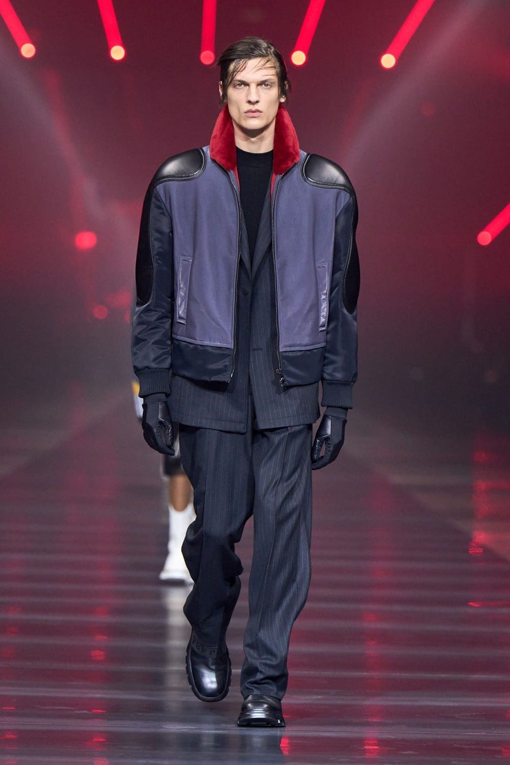 Ferrari Outono Inverno 2022-2023 Milão Runway revista