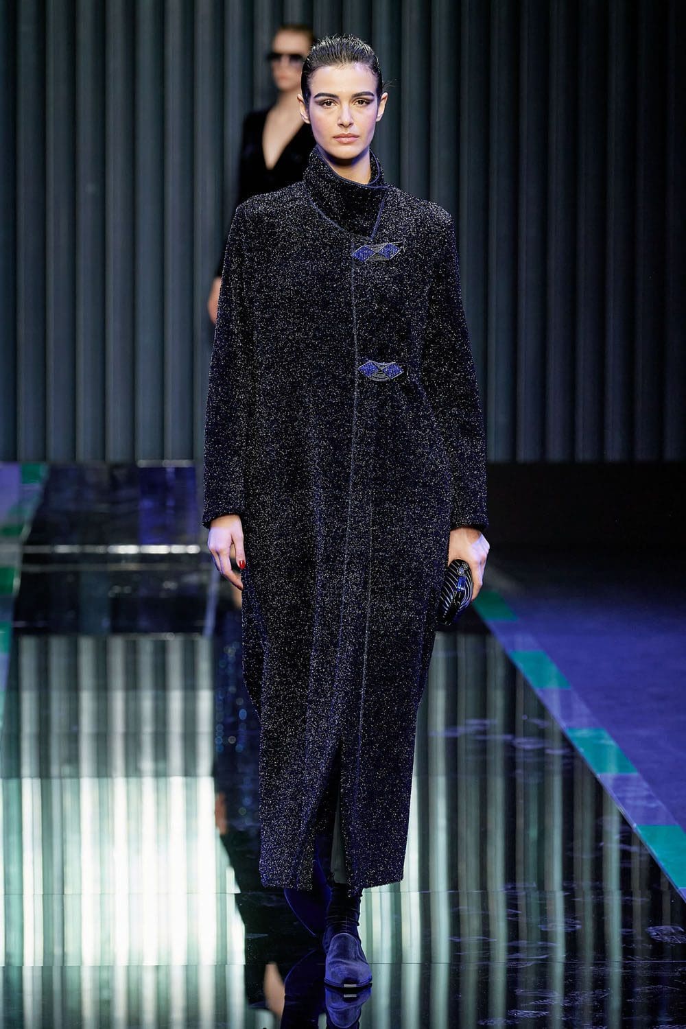 Giorgio Armani outono inverno 2022-2023 Milão Runway revista