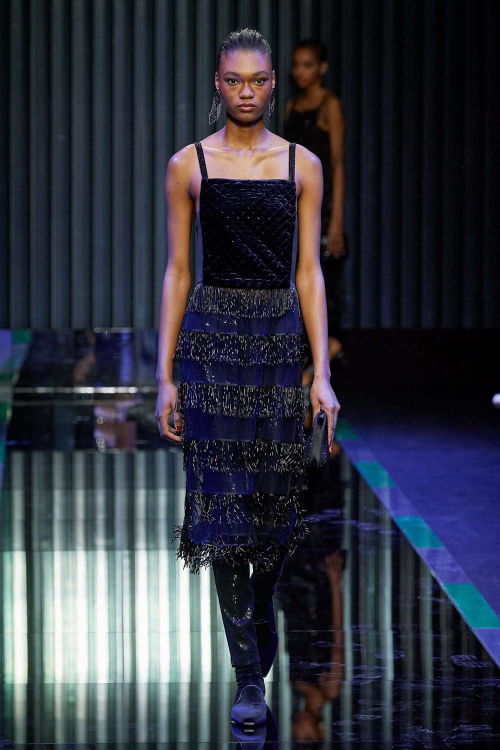 Giorgio Armani outono inverno 2022-2023 Milão Runway revista