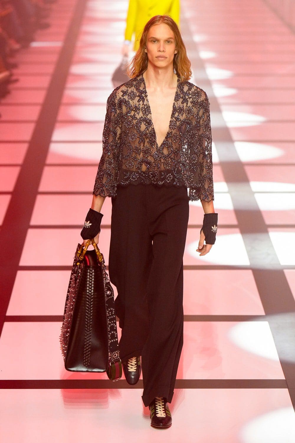 Gucci x Adidas Automne 2022-2023 Runway Magazine