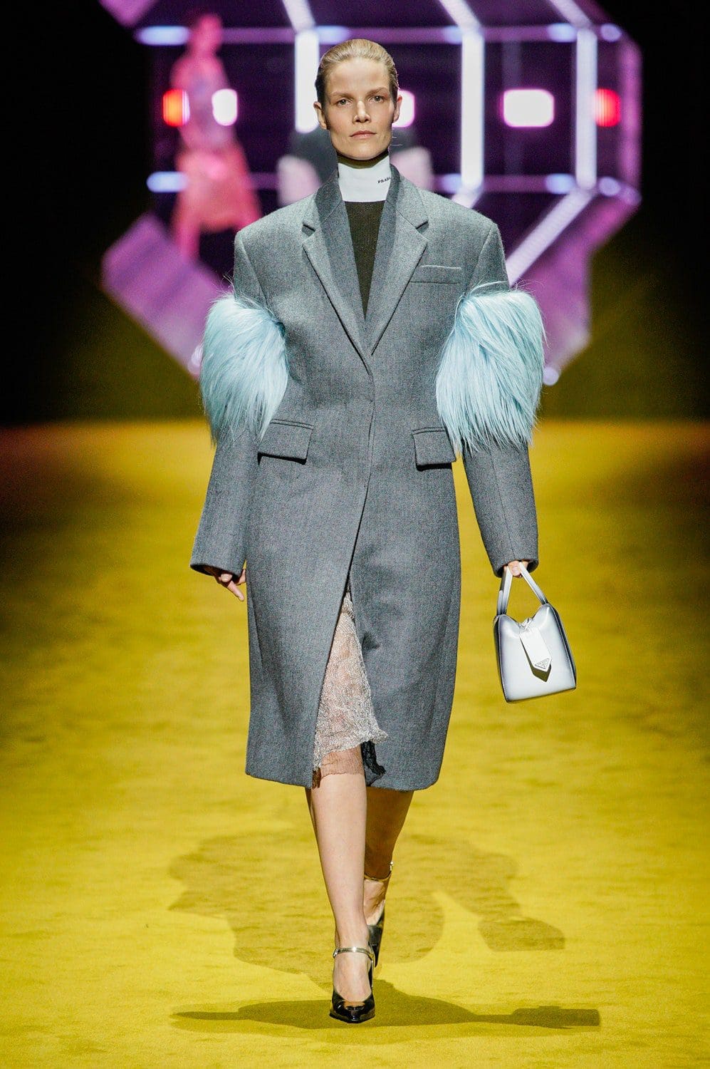 Prada Otoño Invierno 2022-2023 Milán Runway Revista