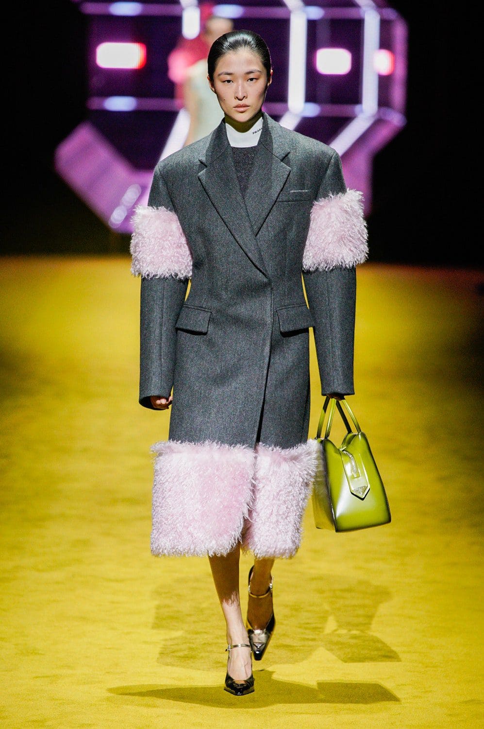 Prada Otoño Invierno 2022-2023 Milán Runway Revista