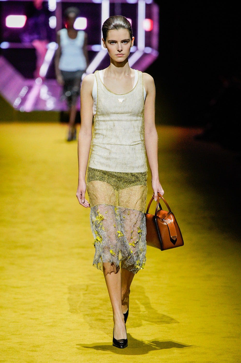 Prada Otoño Invierno 2022-2023 Milán Runway Revista