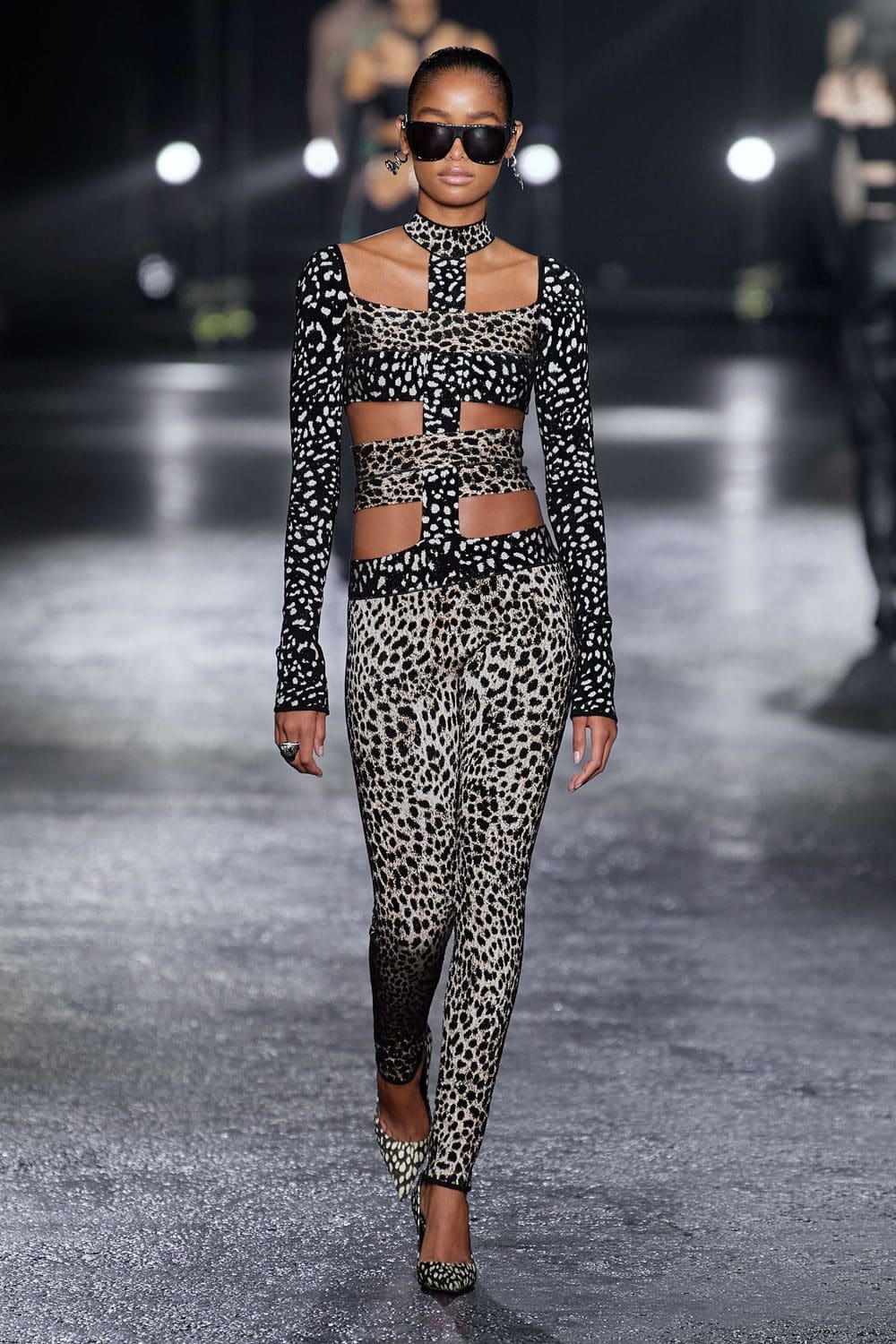 Roberto Cavalli Otoño Invierno 2022-2023 Milán Runway Revista