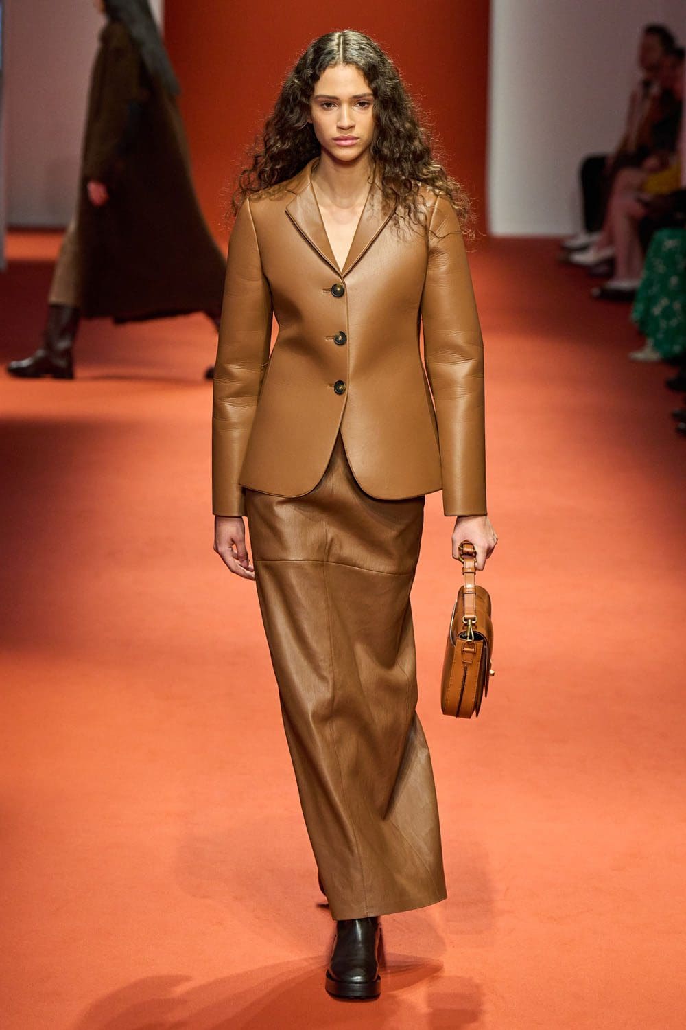 Tod's Autunno Inverno 2022-2023 Milano Runway Magazine