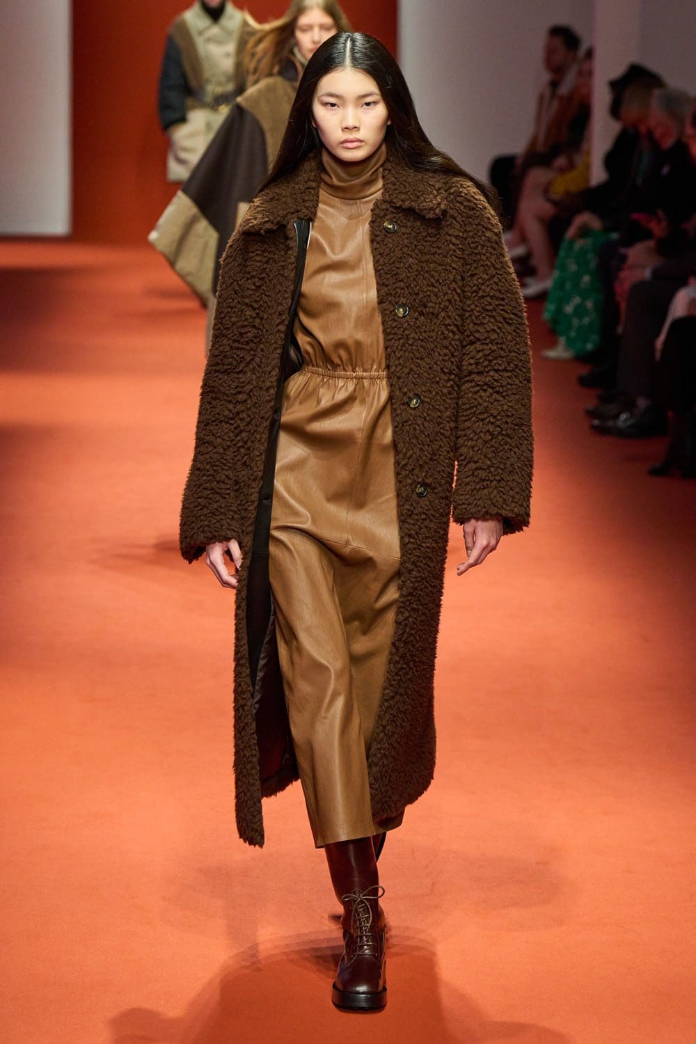 Tod's Autunno Inverno 2022-2023 Milano Runway Magazine