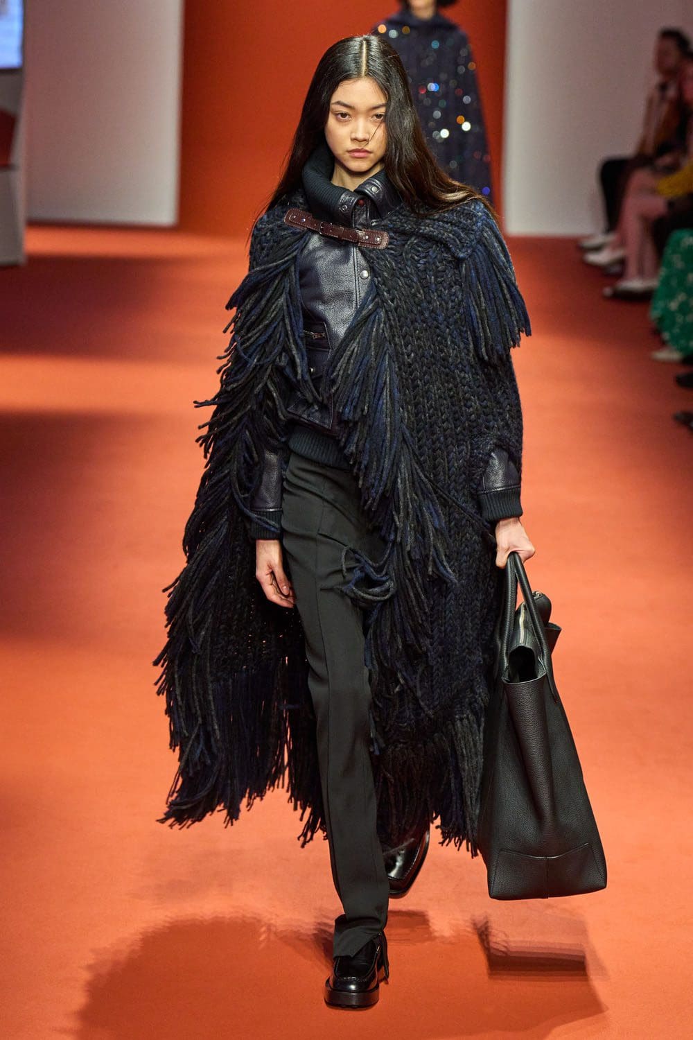 Tod's Autunno Inverno 2022-2023 Milano Runway Magazine