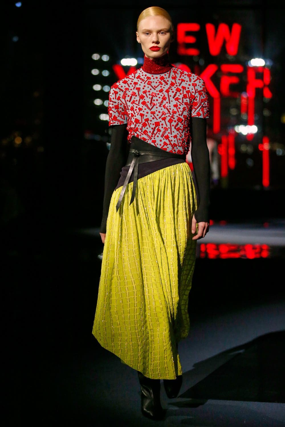 Tory Burch Autunno Inverno 2022-2023 di RUNWAY MAGAZINE