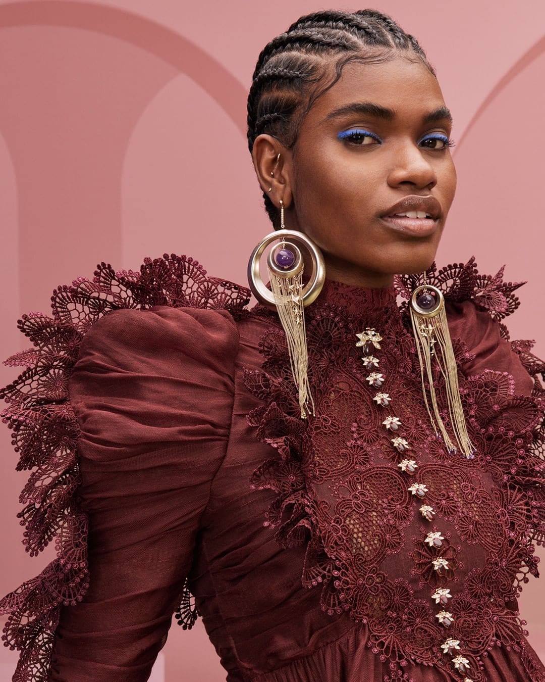 Zimmermann Automne Hiver 2022-2023 Détails Close Up par RUNWAY MAGAZINE