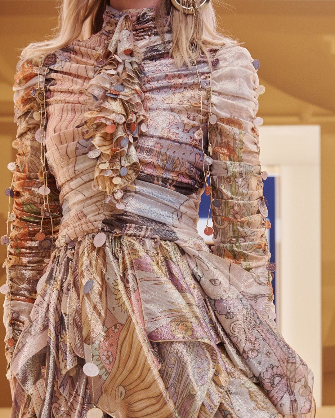 Zimmermann Automne Hiver 2022-2023 Détails Close Up par RUNWAY MAGAZINE