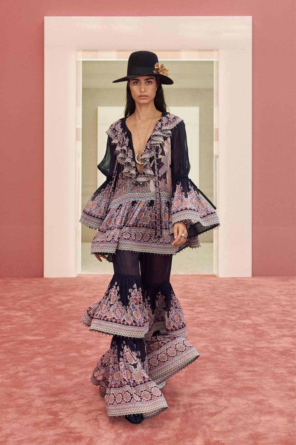 Zimmermann Automne Hiver 2022-2023 New York par RUNWAY MAGAZINE