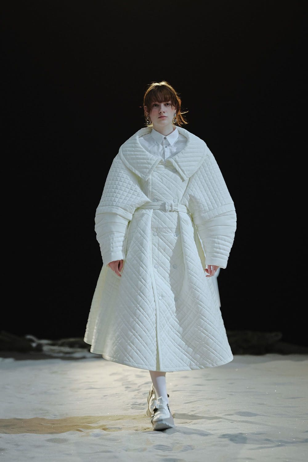 Anrealage Otoño Invierno 2022-2023 París Runway Revista