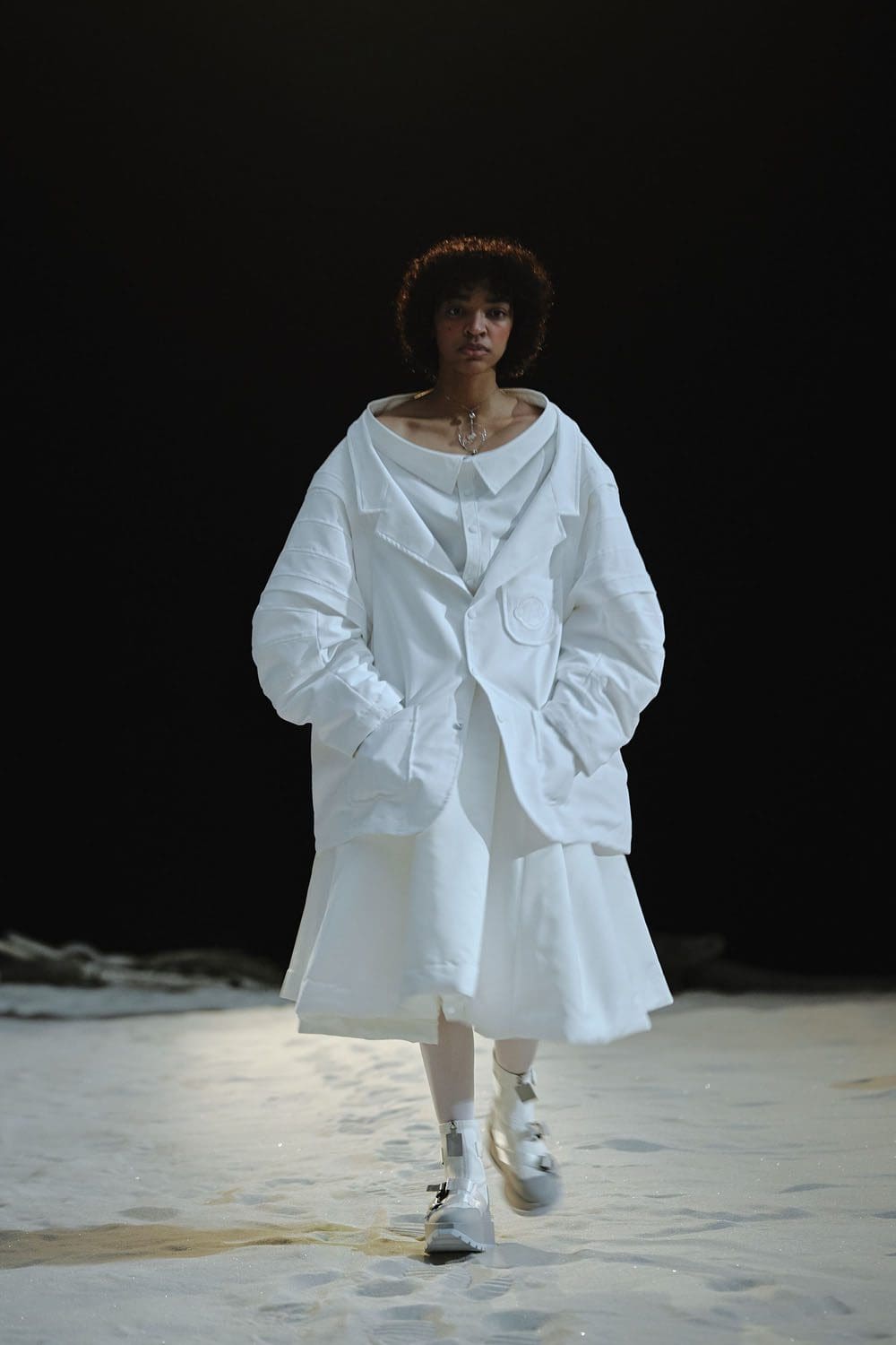 Anrealage Otoño Invierno 2022-2023 París Runway Revista