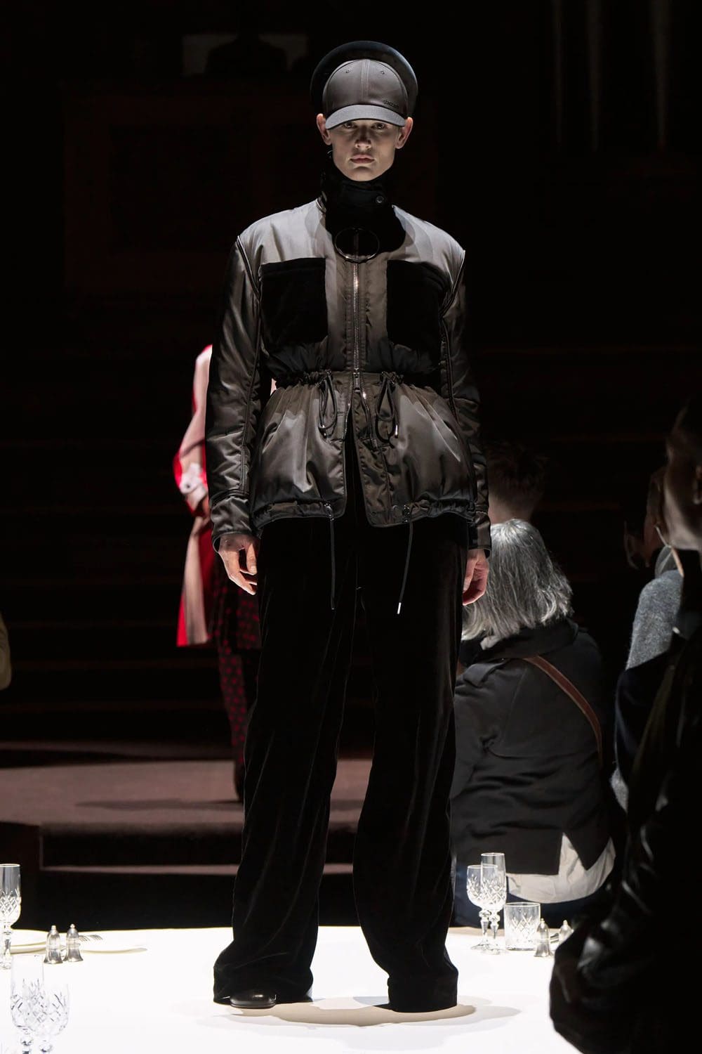 Burberry Autunno Inverno 2022-2023 Londra Runway Magazine