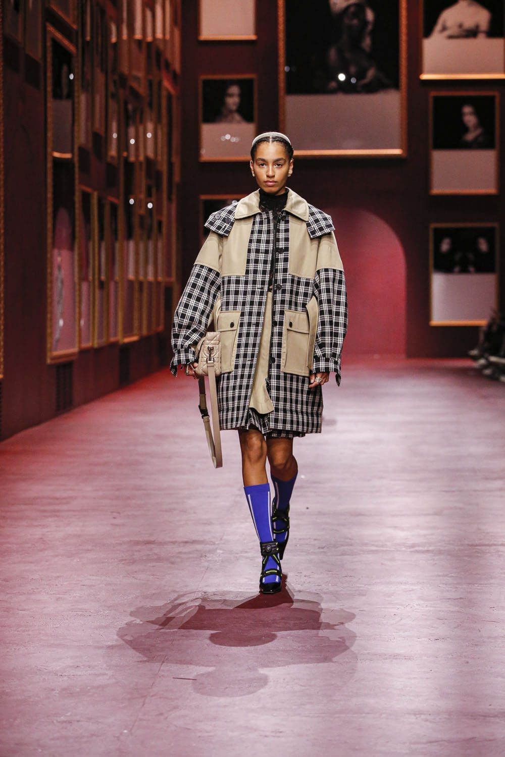 Dior Women Fall Winter 2022-2023 Paris Runway Magazine