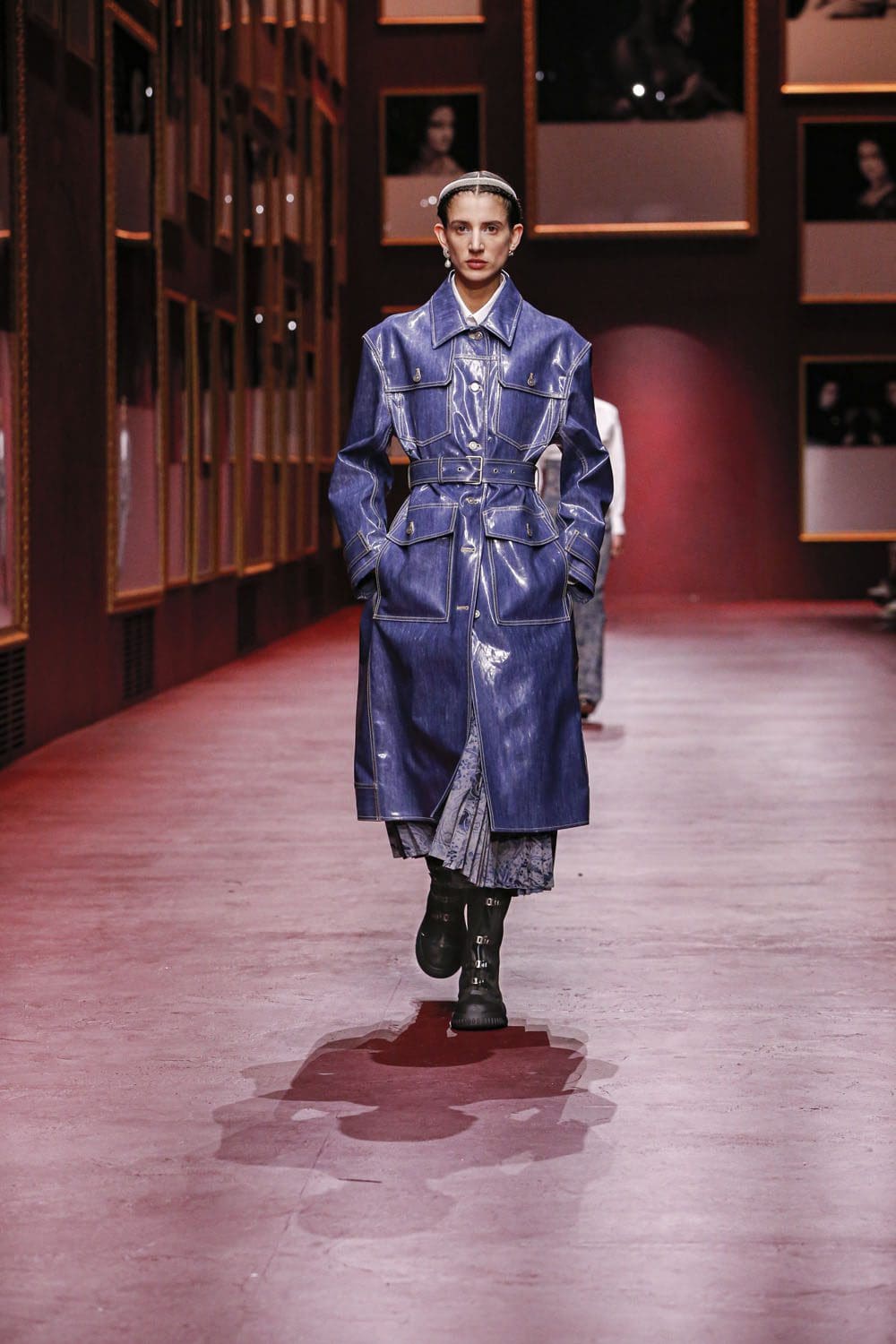 Dior Damen Herbst Winter 2022-2023 Paris Runway Magazin