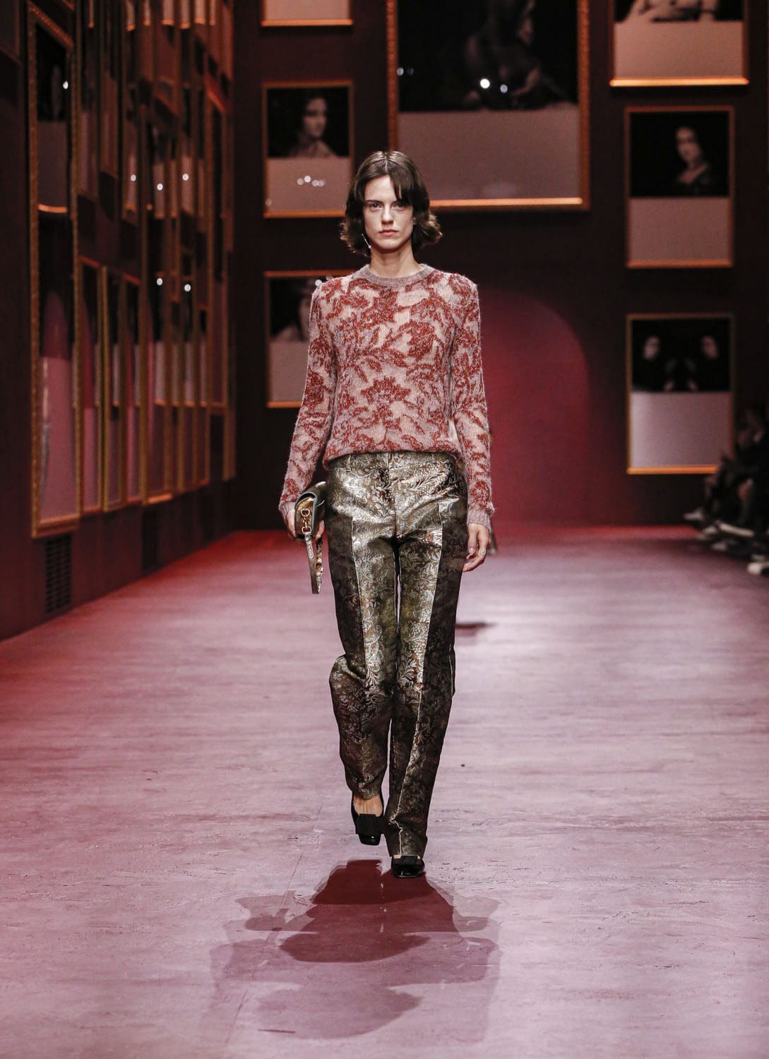 Dior Damen Herbst Winter 2022-2023 Paris Runway Magazin
