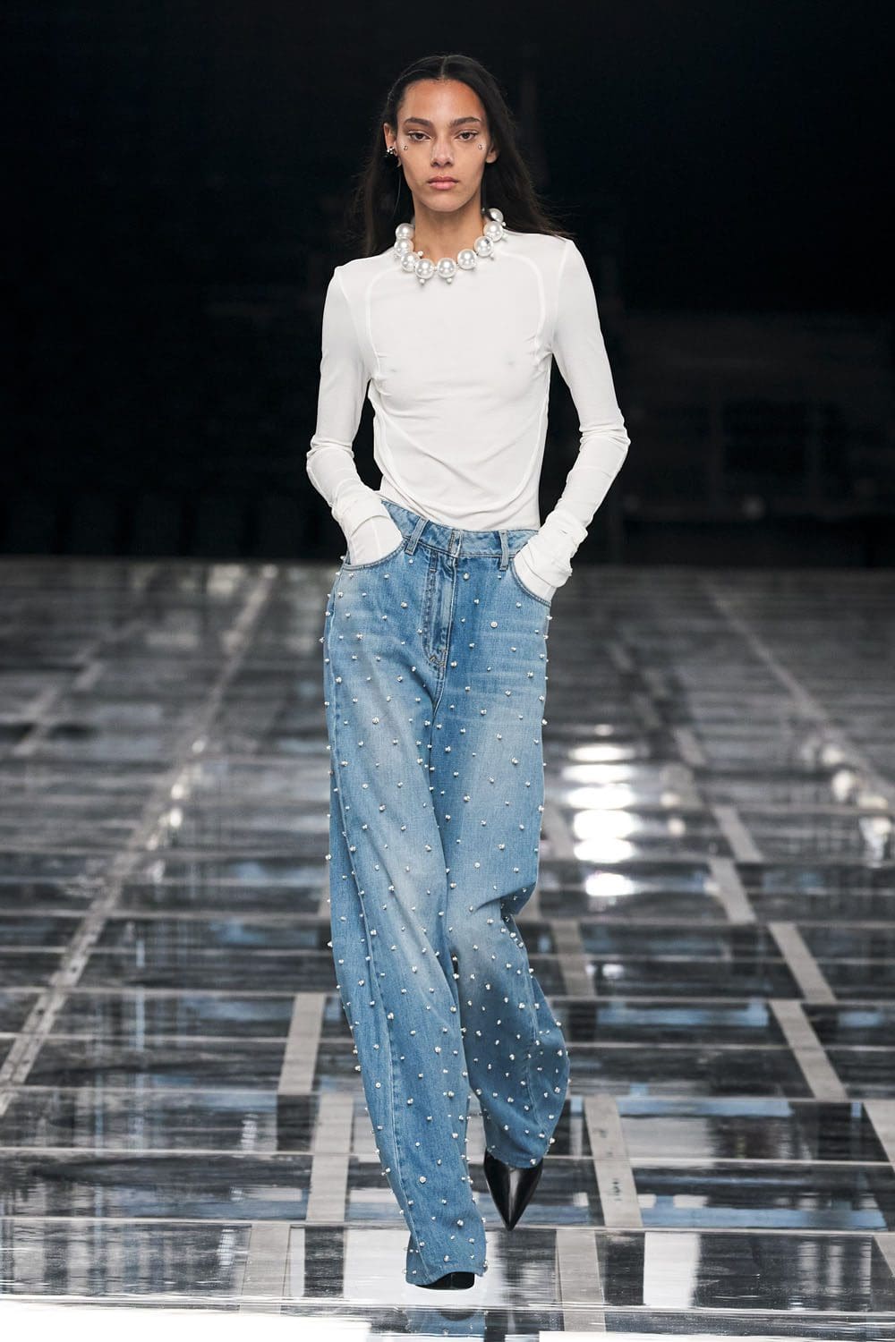 Givenchy Automne Hiver 2022-2023 Runway Magazine