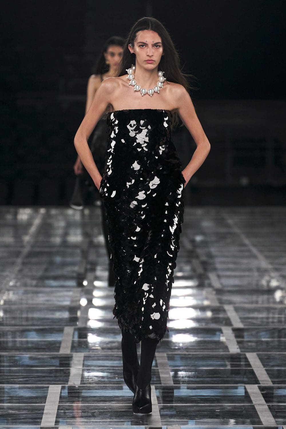 Givenchy Automne Hiver 2022-2023 Runway Magazine