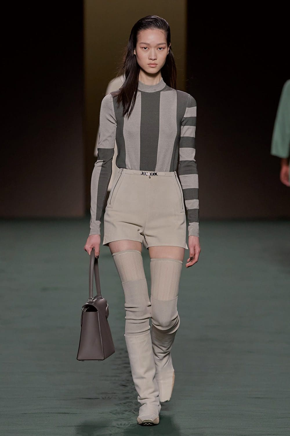 Hermes Herbst Winter 2022-2023 Paris Runway Magazin