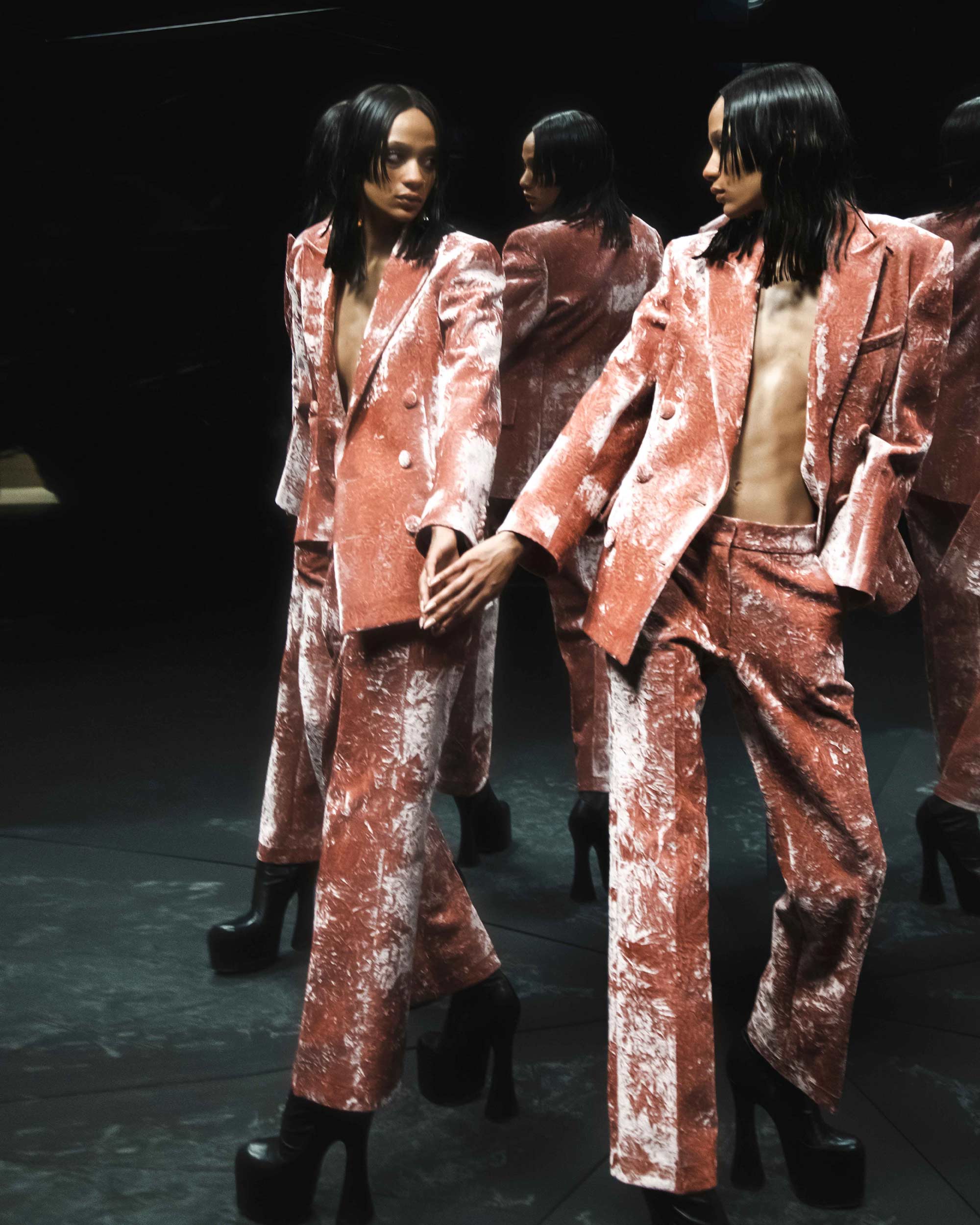 Lanvin Otoño Invierno 2022-2023 París Runway Revista