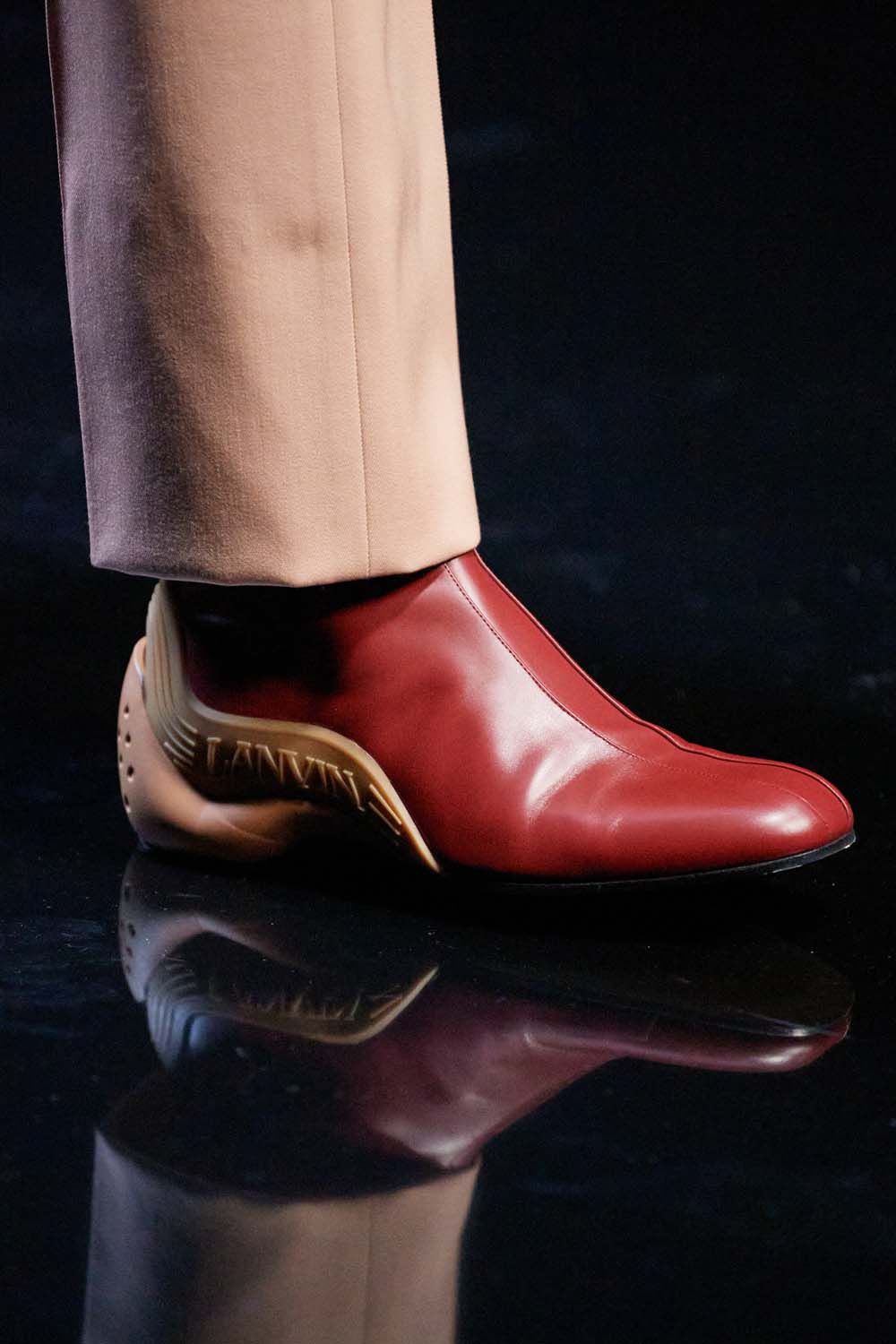 Lanvin Otoño Invierno 2022-2023 París Runway Revista