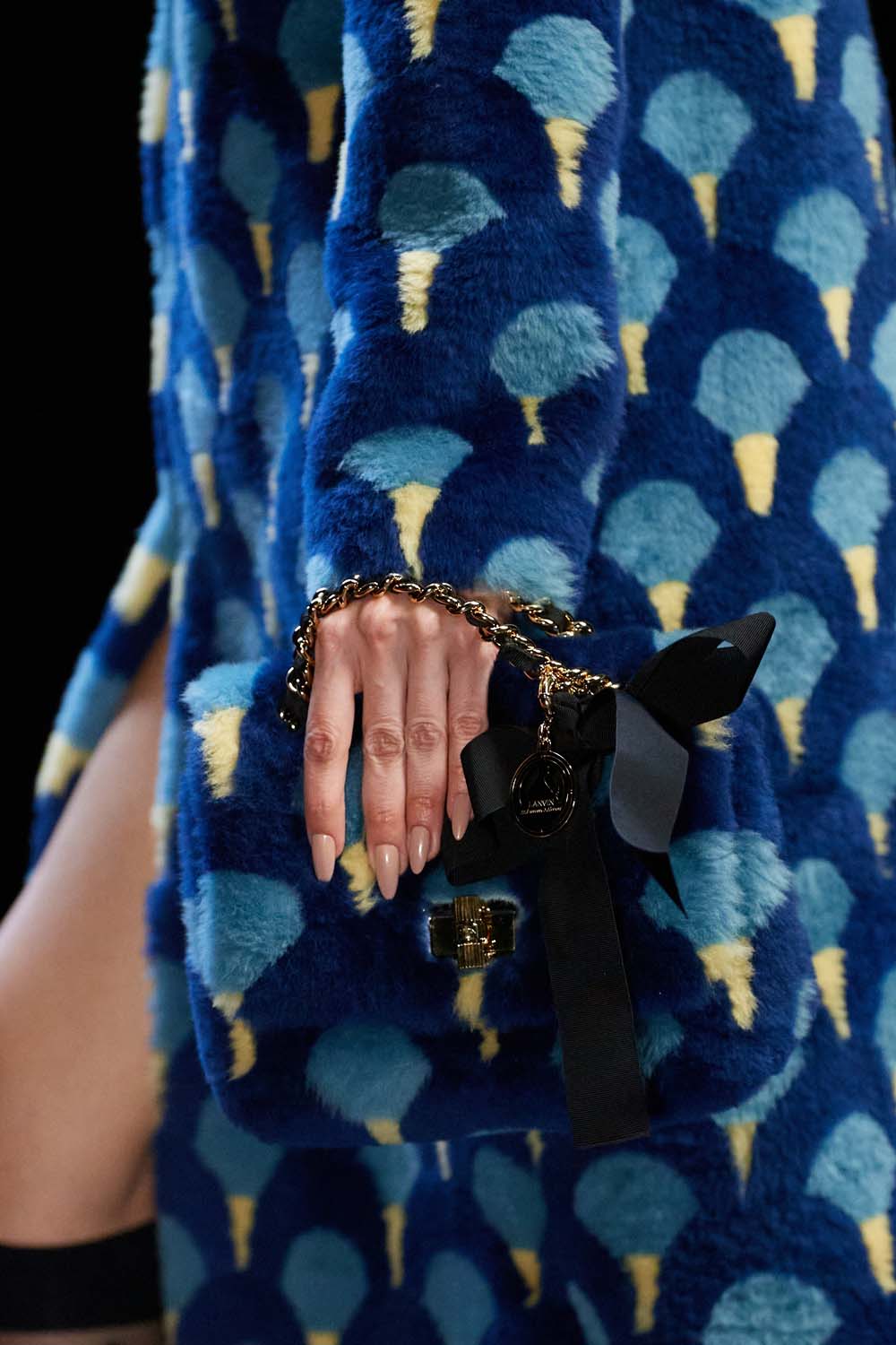 Lanvin Otoño Invierno 2022-2023 París Runway Revista