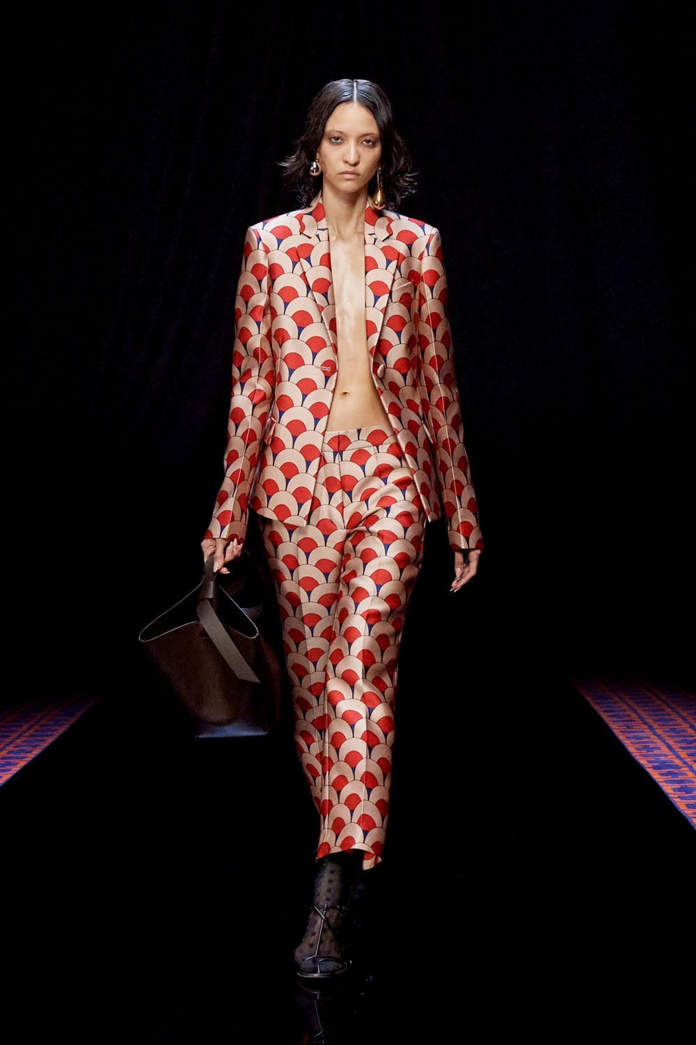 Lanvin Otoño Invierno 2022-2023 París Runway Revista