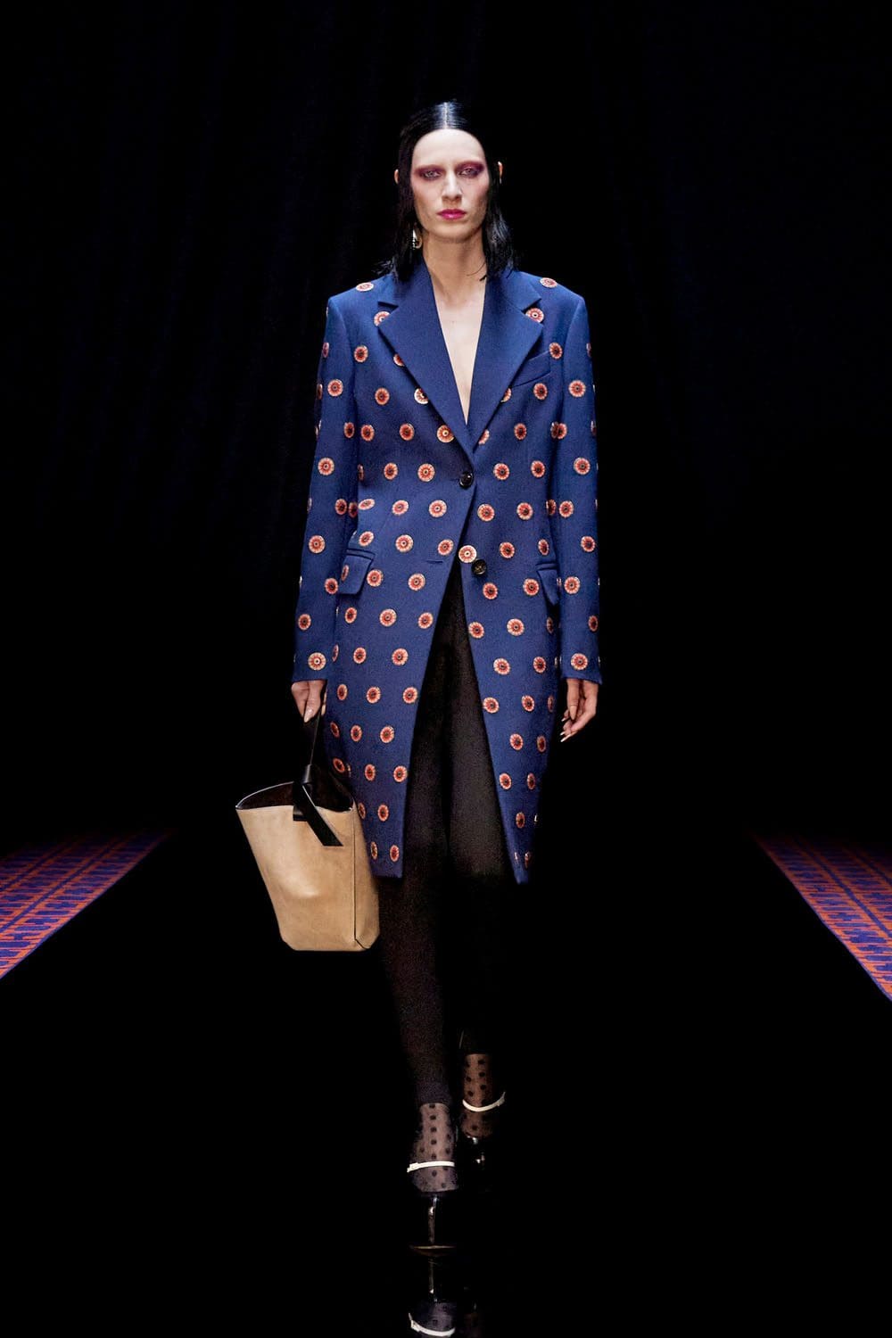 Lanvin Otoño Invierno 2022-2023 París Runway Revista