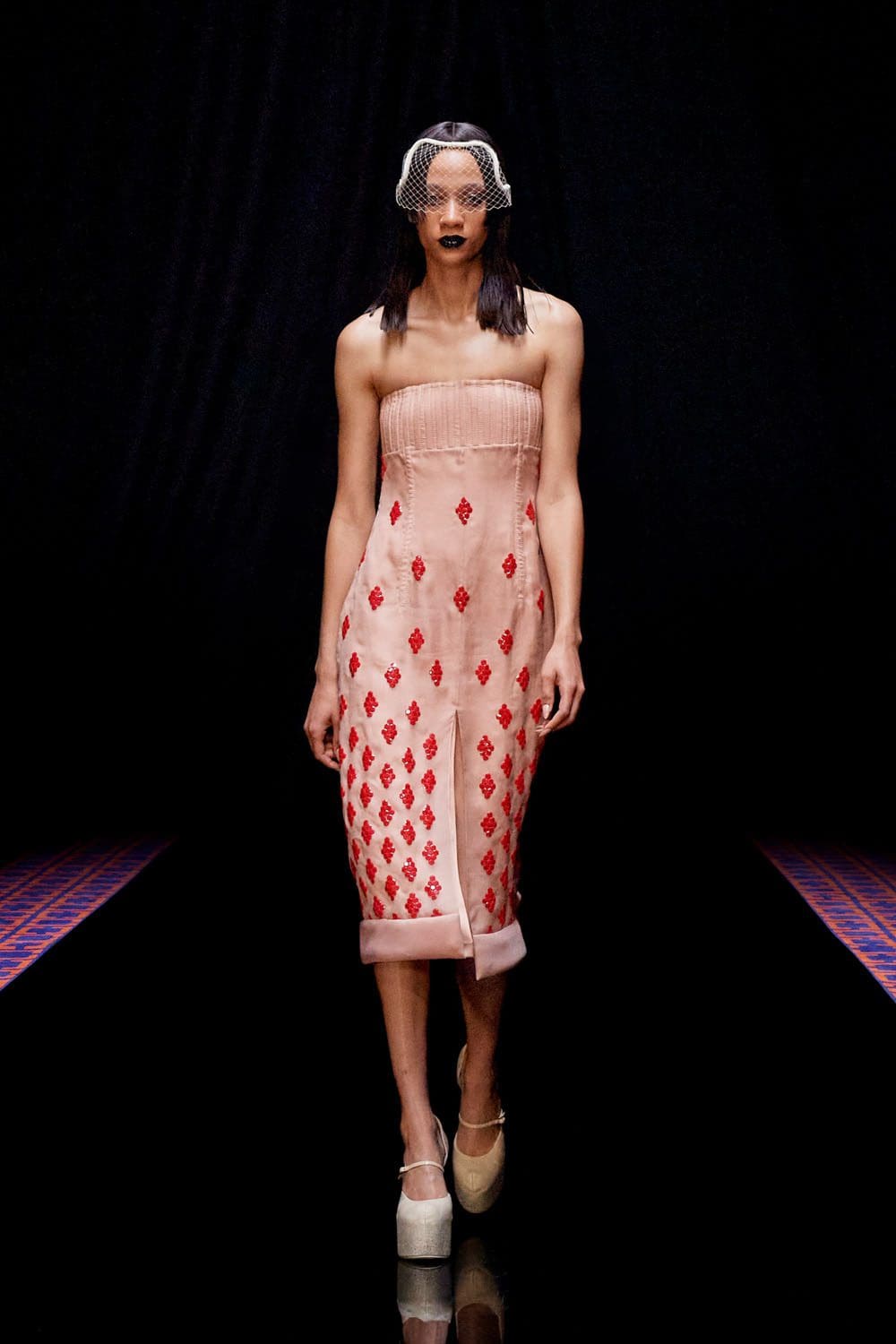 Lanvin Otoño Invierno 2022-2023 París Runway Revista
