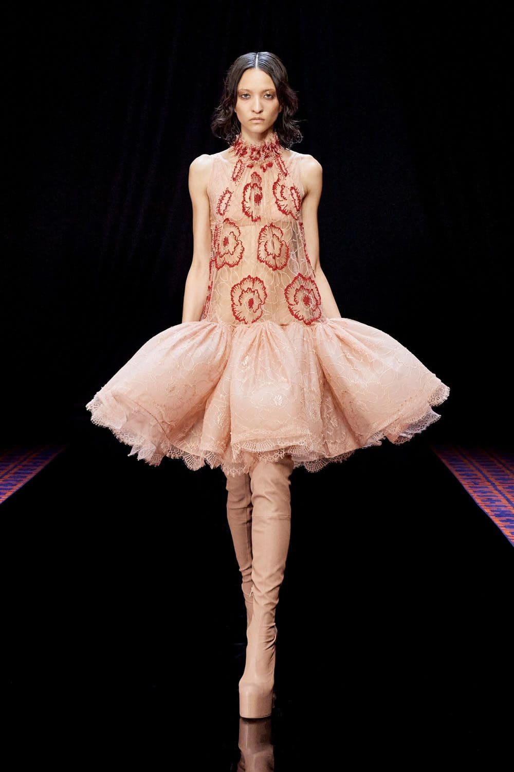 Lanvin Otoño Invierno 2022-2023 París Runway Revista