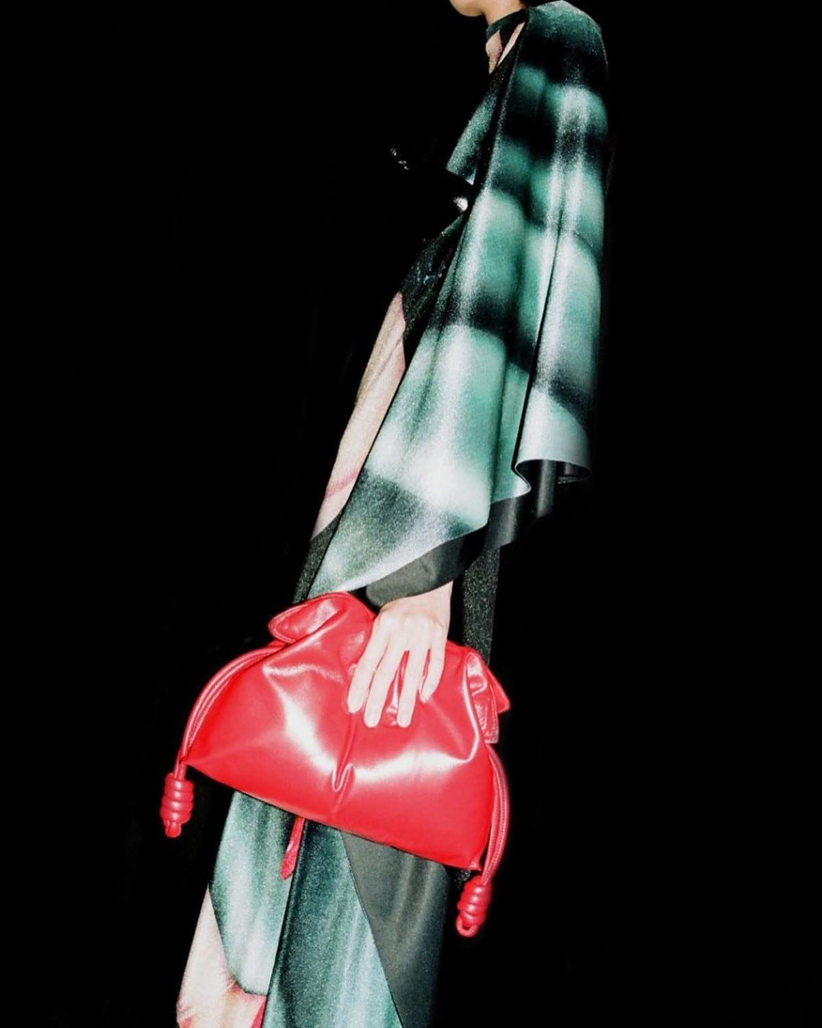 Loewe Otoño Invierno 2022-2023 París Runway Revista