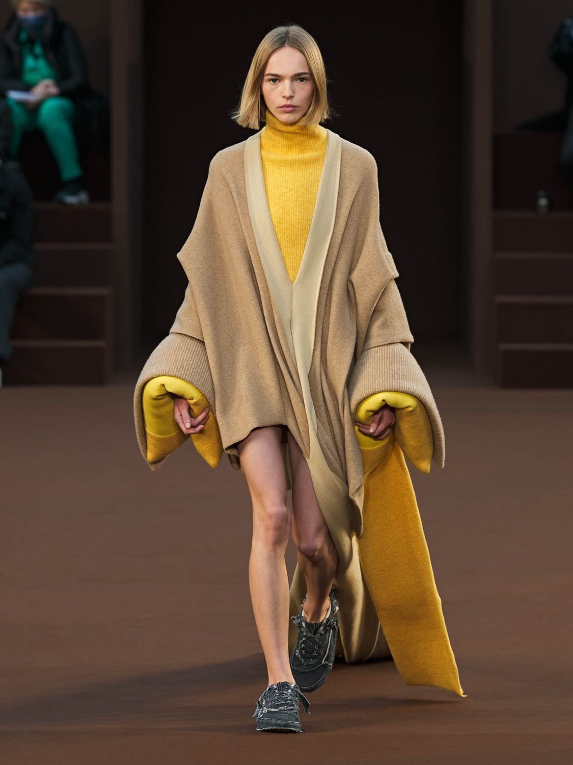 Loewe Otoño Invierno 2022-2023 París Runway Revista