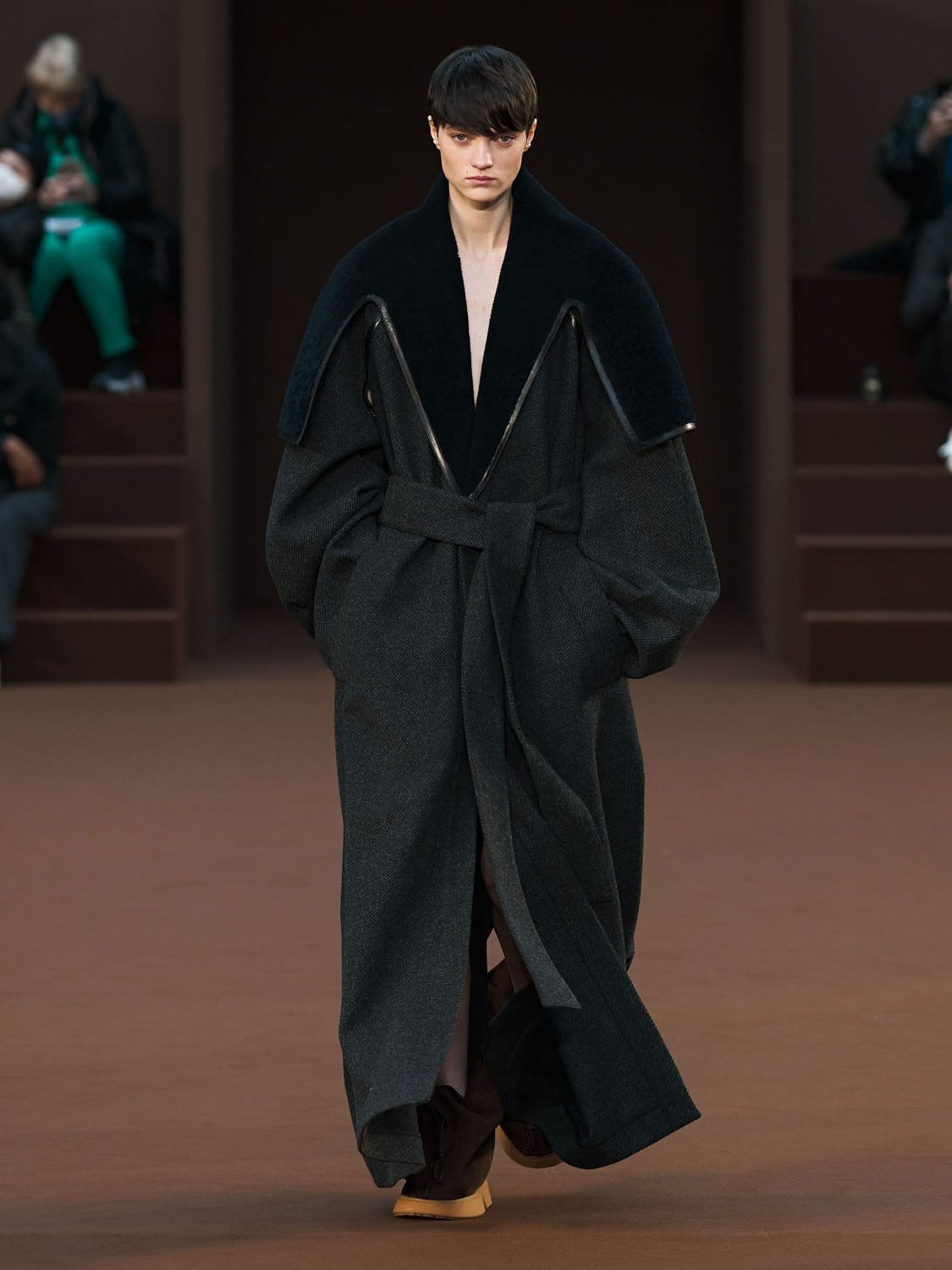 Loewe Otoño Invierno 2022-2023 París Runway Revista